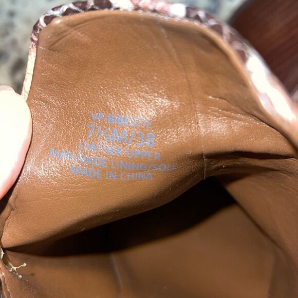 Vince Camuto Bibestie‎ Bootie Brown/Beige Snake Print Leather Size 7.5 - Picture 7 of 7
